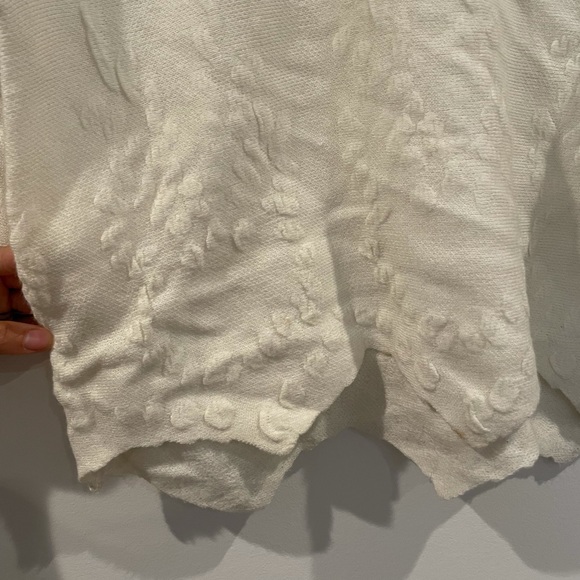 Detailed Sweater - Picture 2 of 3